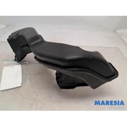 Opel - Vivaro - Air intake hose