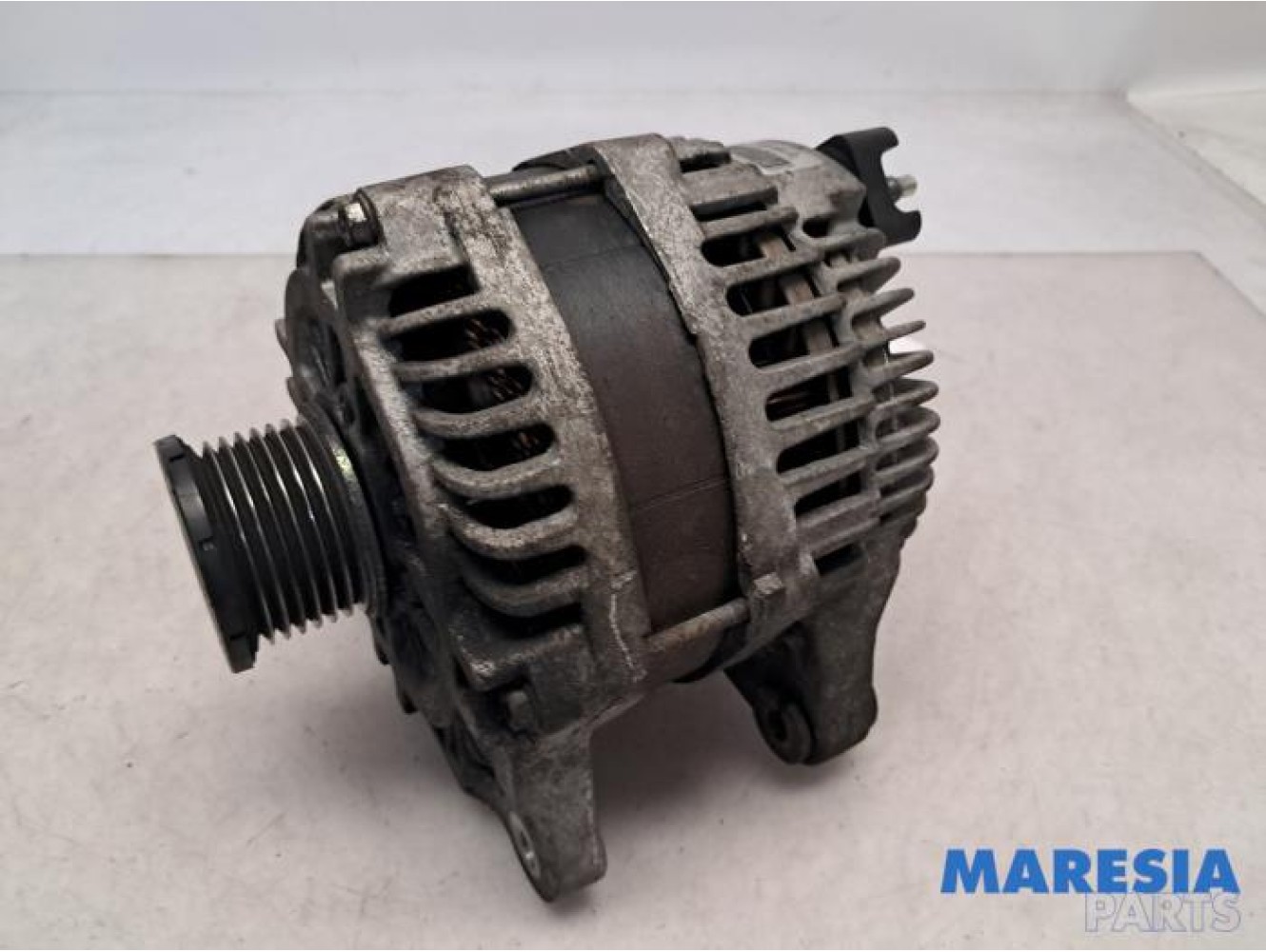 Opel - Vivaro - Dynamo
