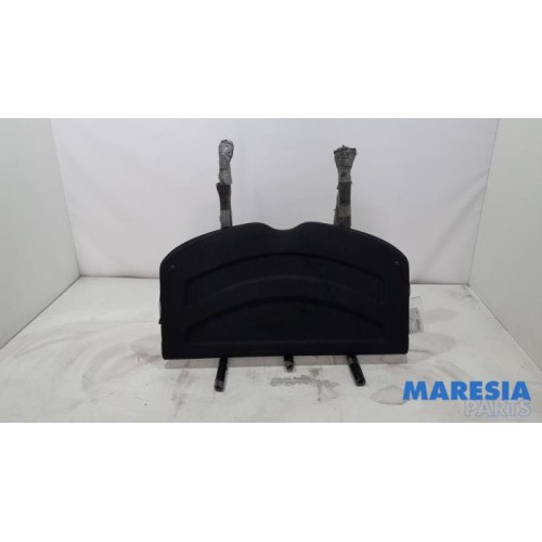 Alfa Romeo - Giulietta - Parcel shelf