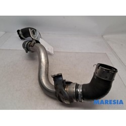 Opel - Vivaro - Intercooler hose