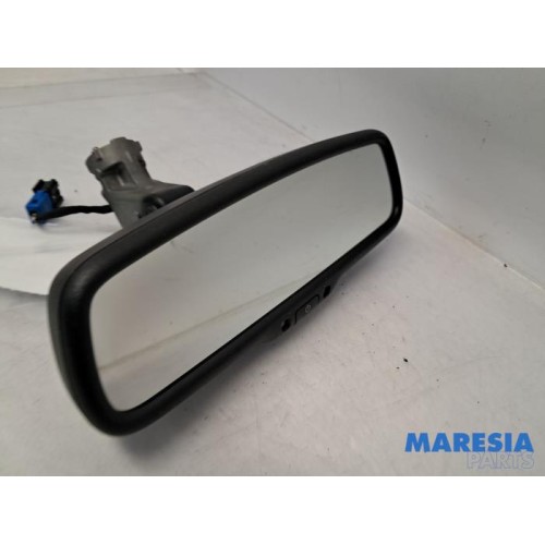 Alfa Romeo - Giulia - Rear view mirror