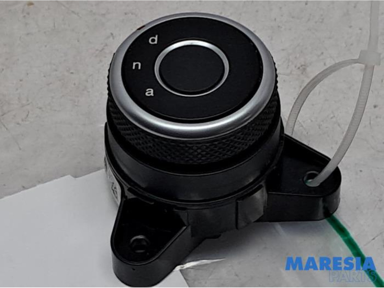 Alfa Romeo - Giulia - Position switch automatic gearbox