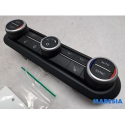 Alfa Romeo - Giulia - Heater control panel