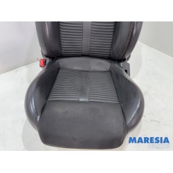Alfa Romeo - Giulietta - Sitz links