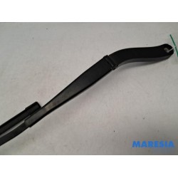 Opel - Vivaro - Front wiper arm