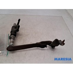 Peugeot - 107 - Yoke