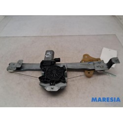 Renault - Captur - Rear door window mechanism 4-door, right