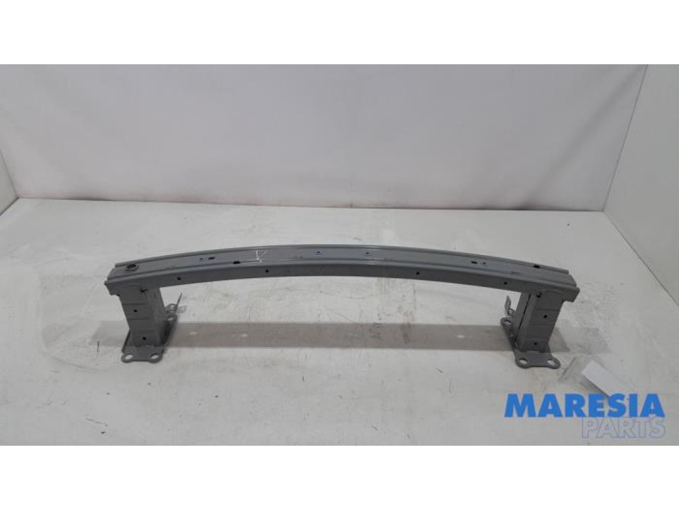 Renault - Scenic - Cadre pare-chocs avant