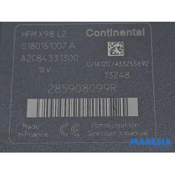 Renault - Captur - Card reader (lock)