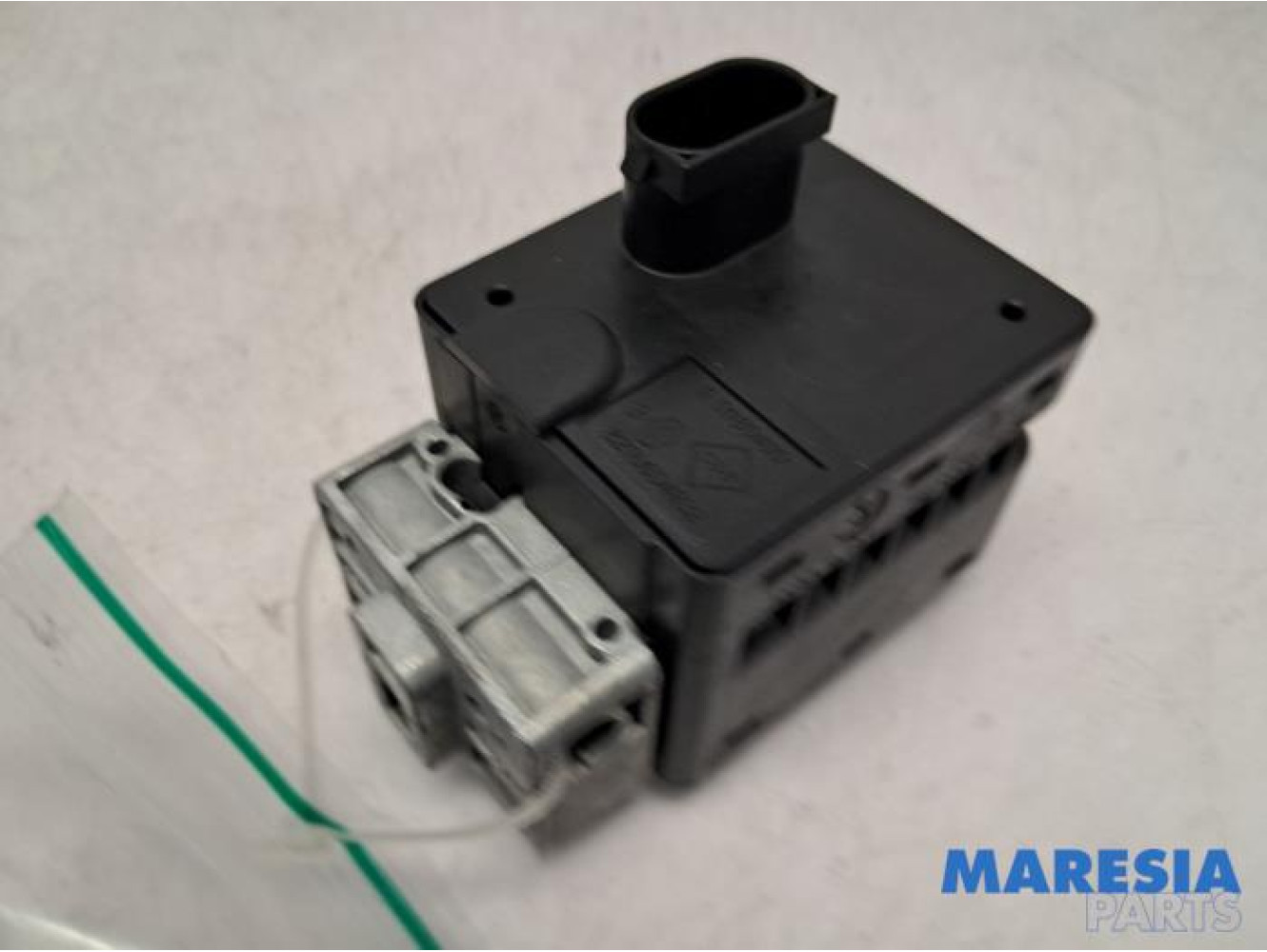 Renault - Captur - Electronic ignition key