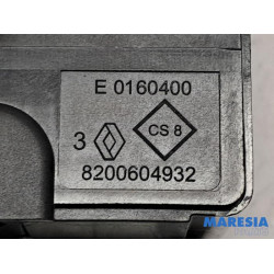 Renault - Captur - Electronic ignition key