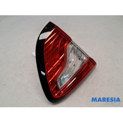 Renault - Captur - Taillight, left