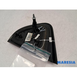 Renault - Captur - Taillight, left