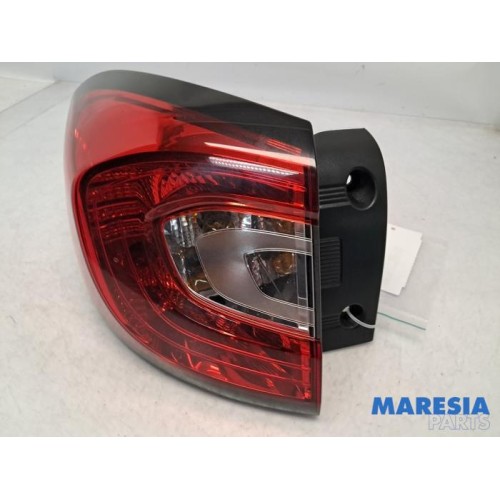 Renault - Captur - Taillight, left