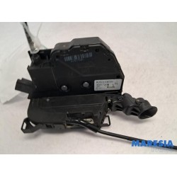 Renault - Captur - Door lock mechanism 4-door, front left