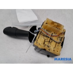 Renault - Captur - Wiper switch
