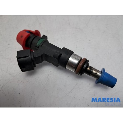 Renault - Captur - Injector (petrol injection)