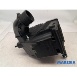 Renault - Clio - Air box