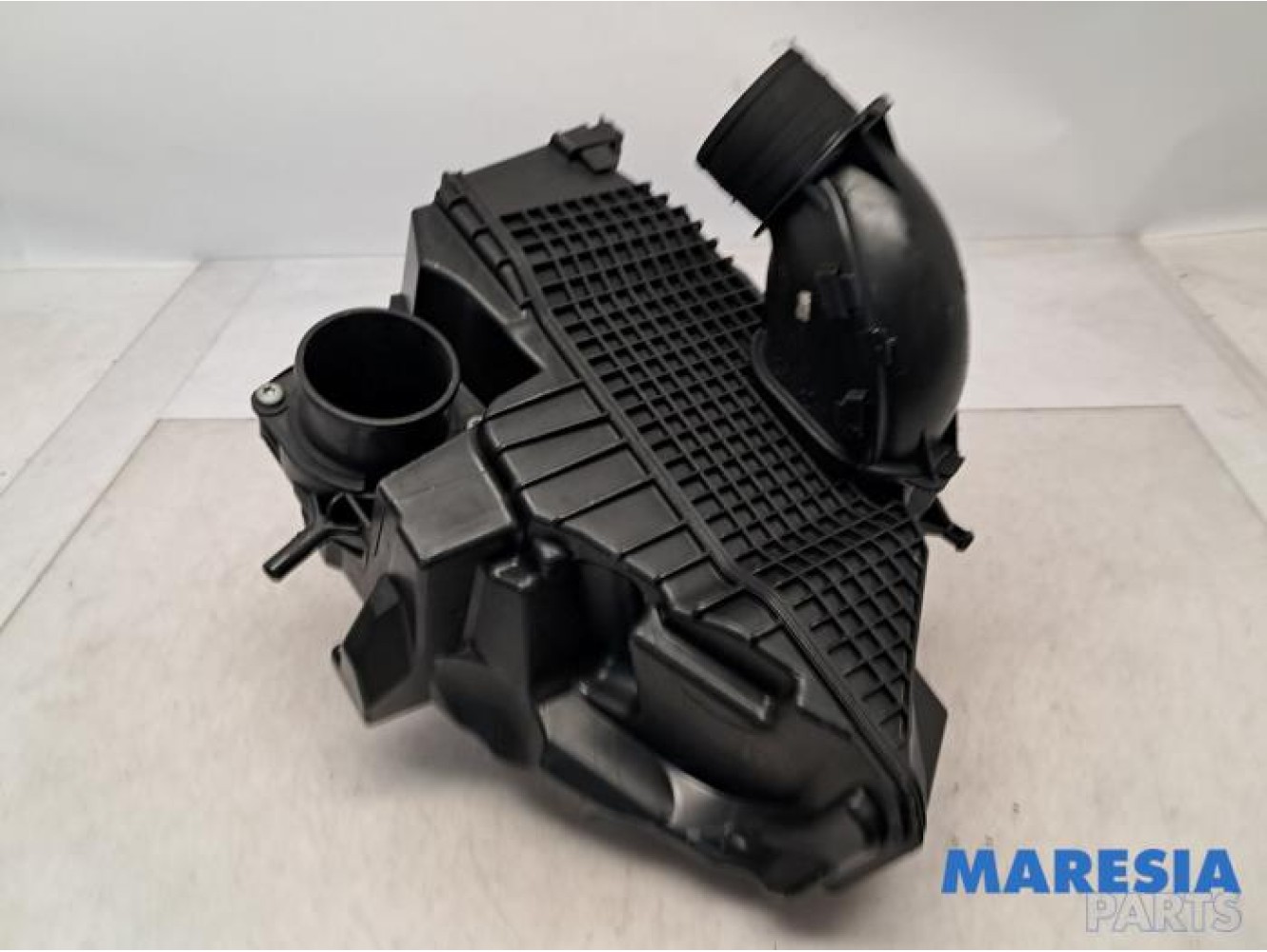 Renault - Clio - Air box