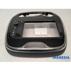 Renault - Captur - Radio omlijsting