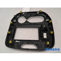 Renault - Captur - Radio omlijsting