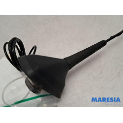 Renault - Captur - Antenna