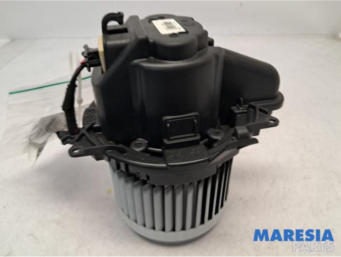 Renault - Captur - Heating and ventilation fan motor
