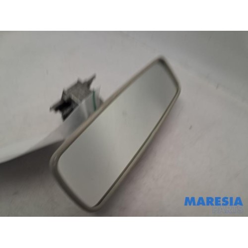 Renault - Captur - Rear view mirror