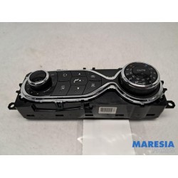 Renault - Captur - Heater control panel