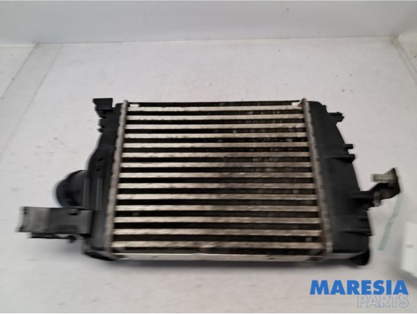 Renault - Clio - Intercooler