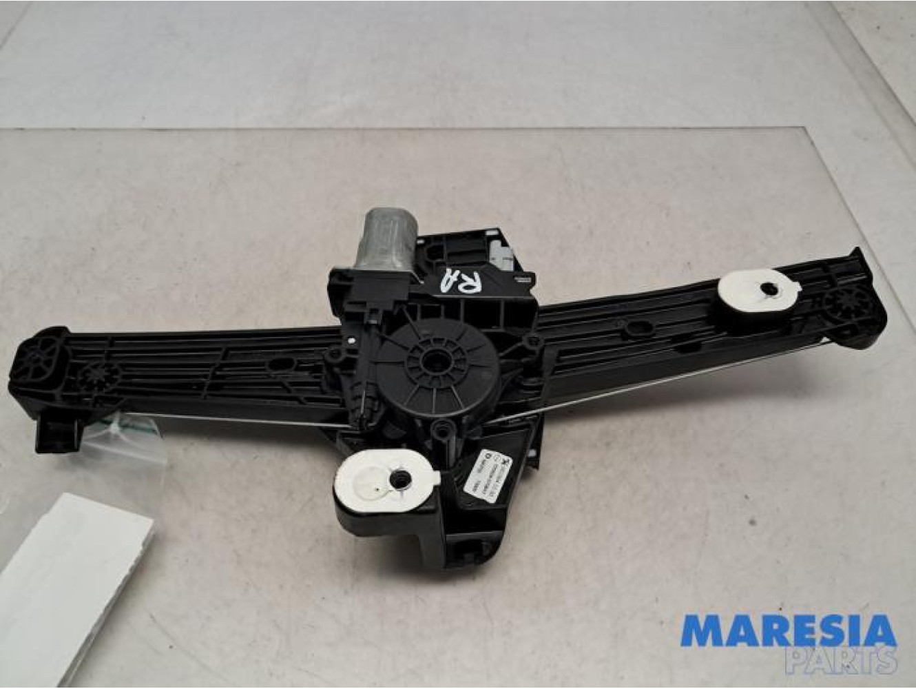 Peugeot - 208 - Rear door window mechanism 4-door, right