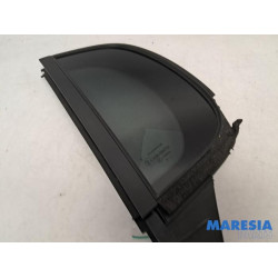 Peugeot - 208 - Vitre triangulaire arrière gauche