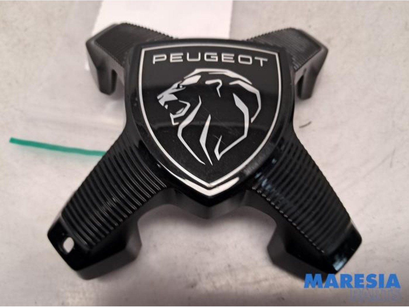 Peugeot - 208 - Enjoliveur