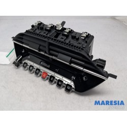 Peugeot - 208 - Heater control panel