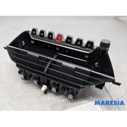 Peugeot - 208 - Heater control panel