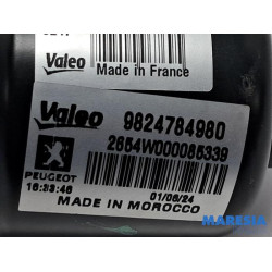 Peugeot - 208 - Front wiper motor