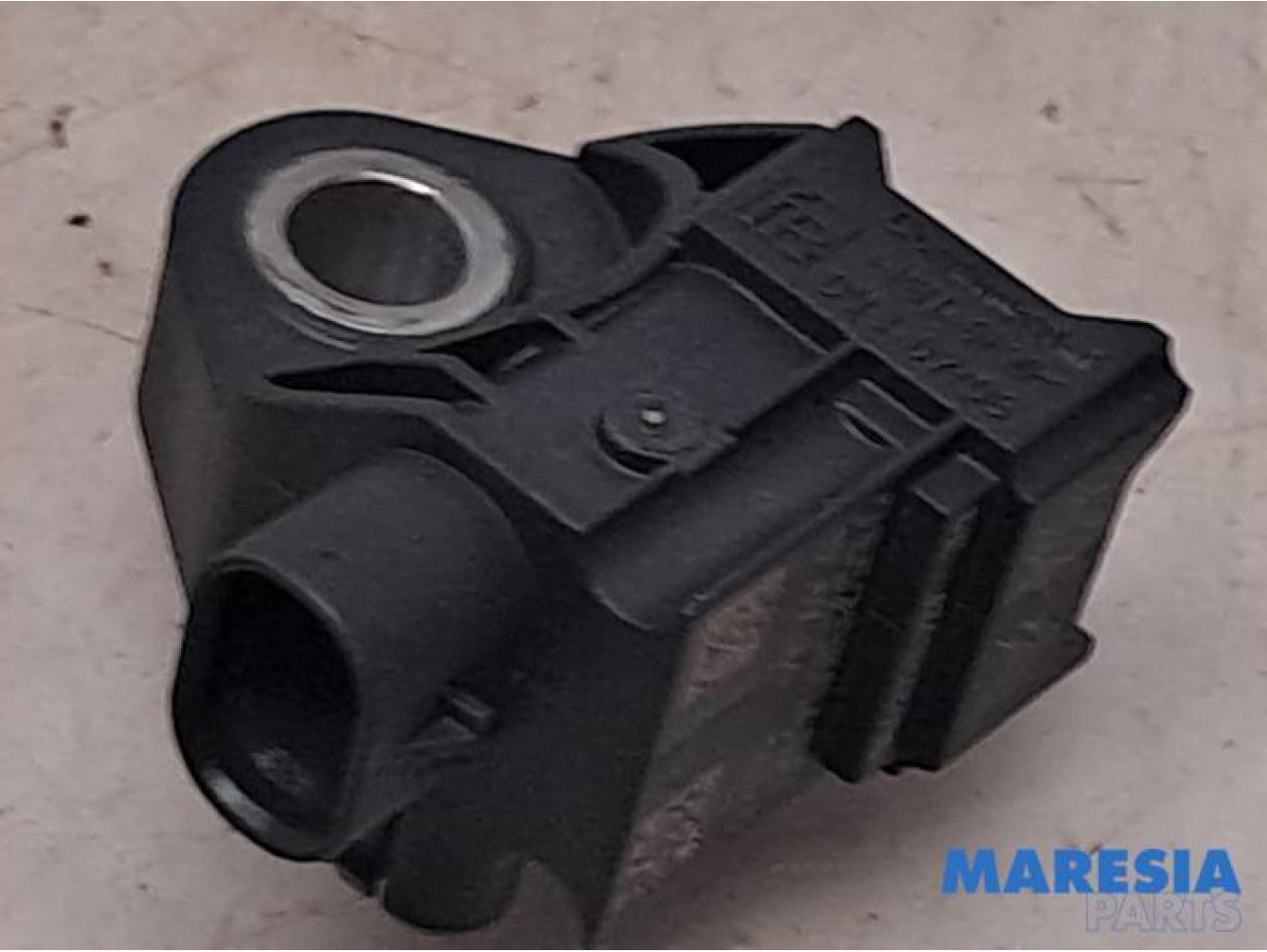 Peugeot - 208 - Airbag sensor