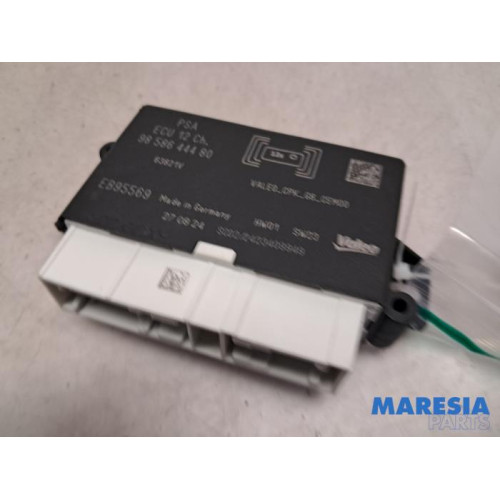 Peugeot - 208 - PDC Module