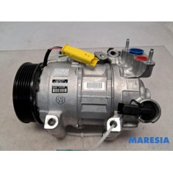 Peugeot - 208 - Air conditioning pump