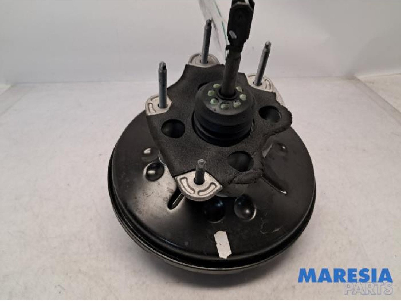 Renault - Clio - Brake servo