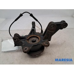 Renault - Clio - Knuckle, front left
