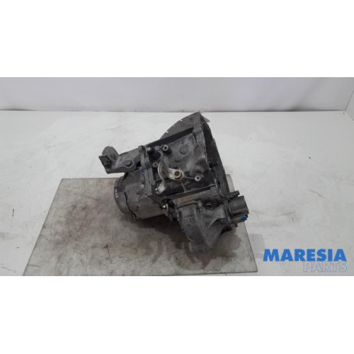 Peugeot - Partner - Gearbox