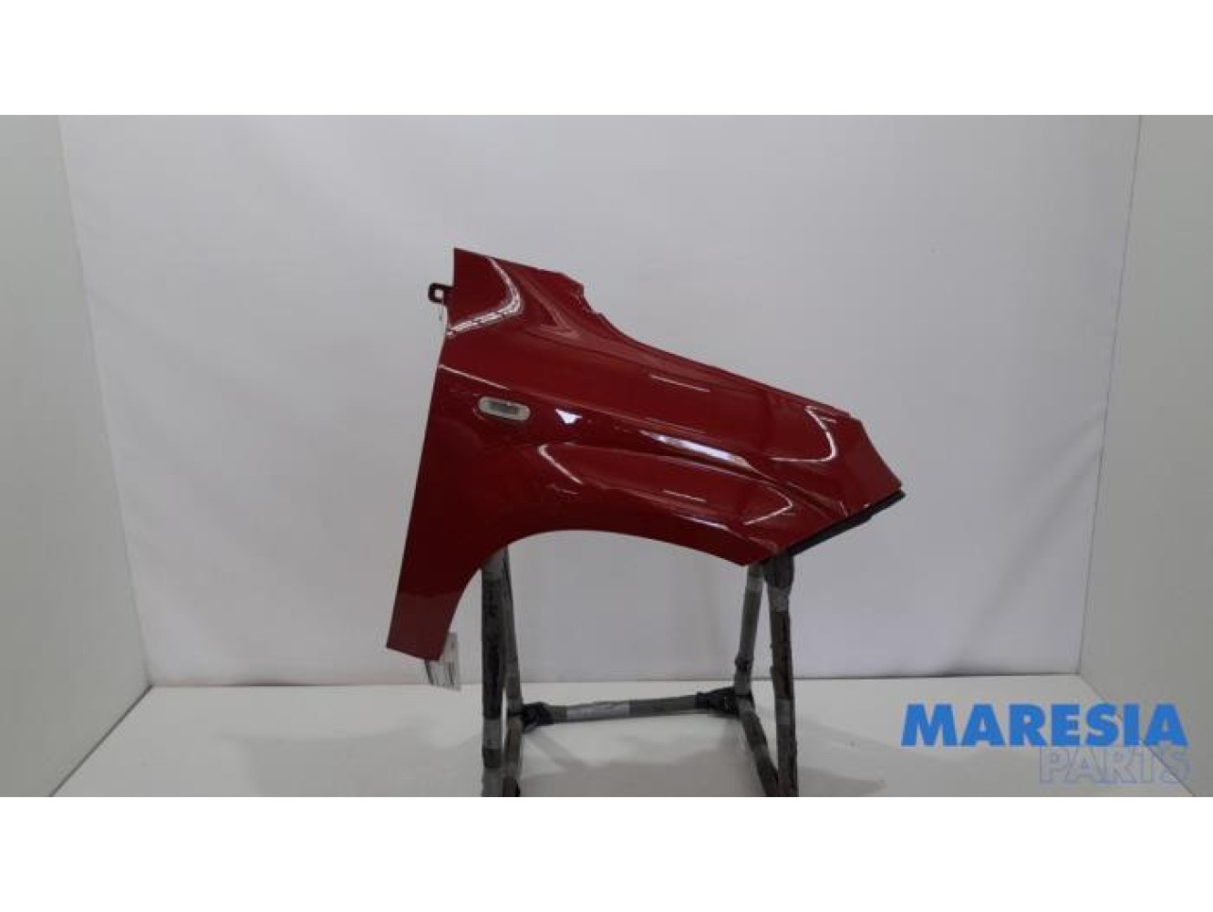 Fiat - Panda - Front wing, right
