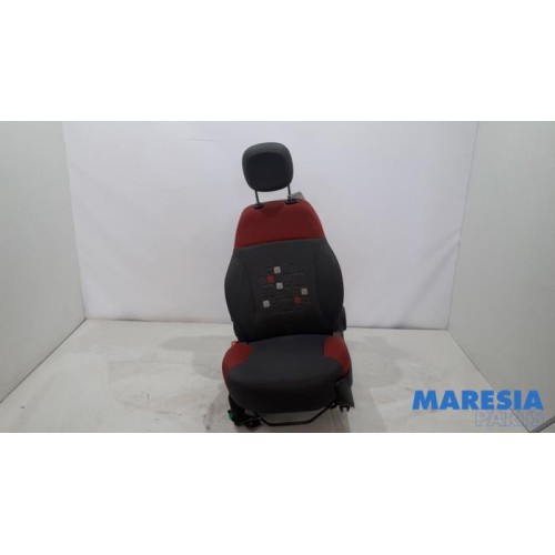 Fiat - Panda - Seat, left