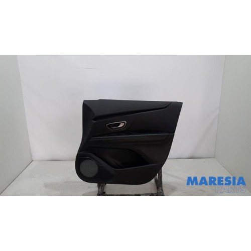 Renault - Scenic - Front door trim 4-door, right