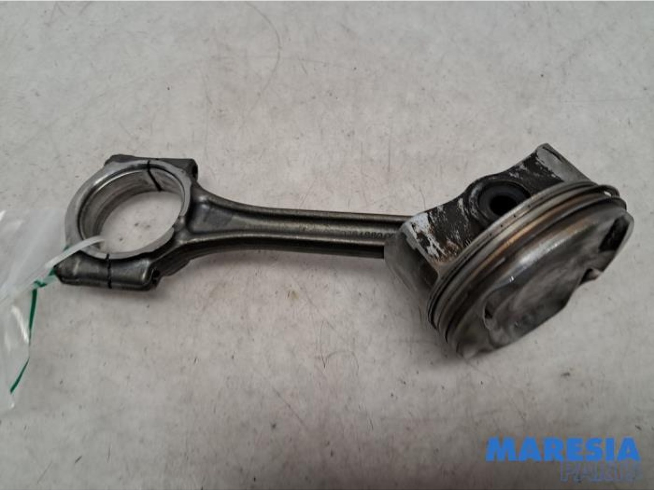 Peugeot - 208 - Connecting rod