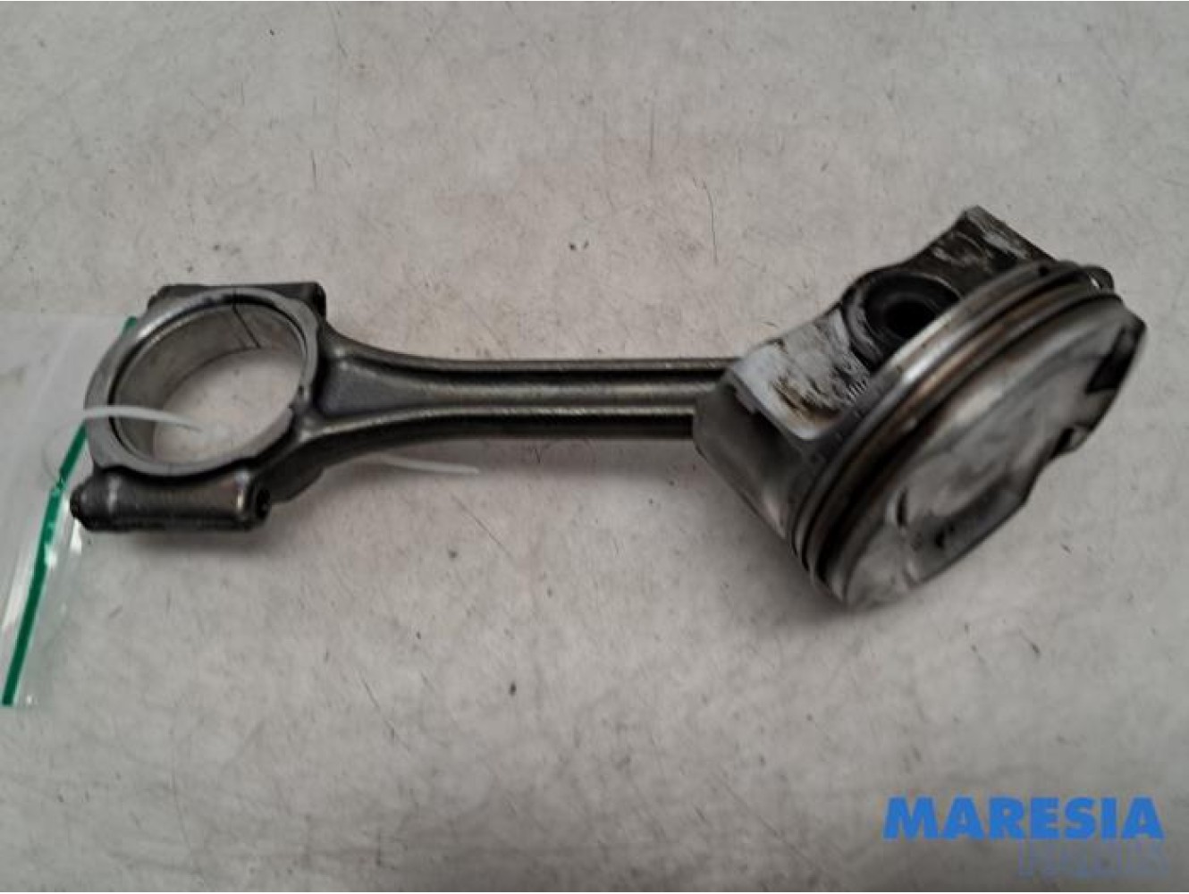 Peugeot - 208 - Connecting rod