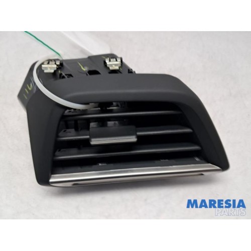 Peugeot - 208 - Dashboard vent