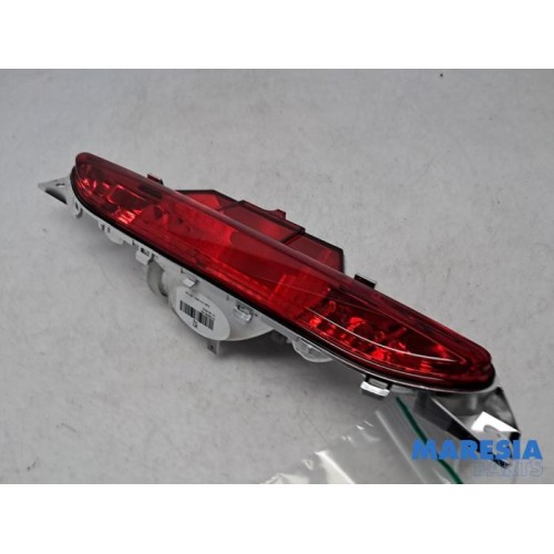 Peugeot - 208 - Rear fog light