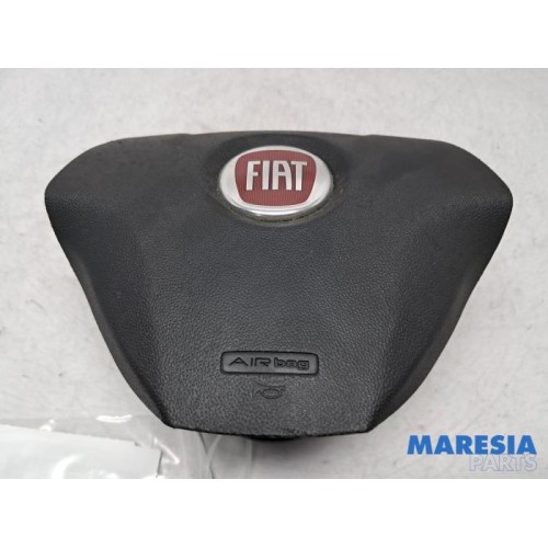 Fiat - Punto - Airbag links (Stuur)